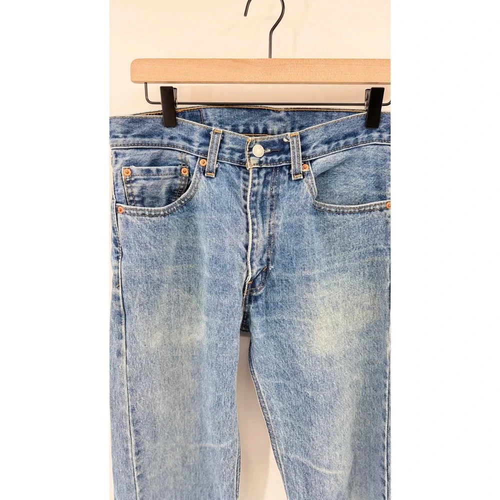 Men's Levis 505 32x34 Straight Leg Jeans Medium Wash Denim Classic Casual